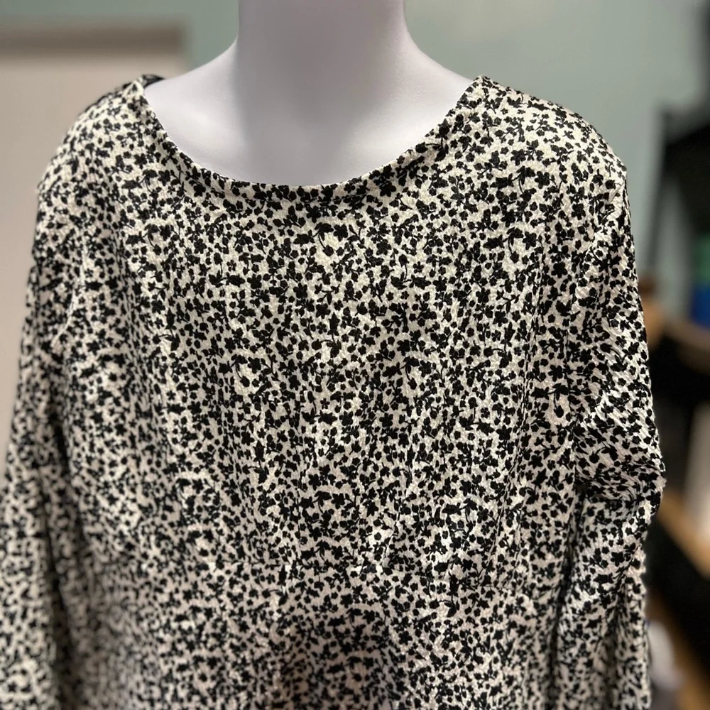 Art Class Girl's Dress Black White Long Sleeve Floral M 8